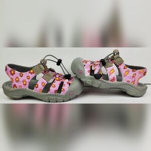 Keen Big Kids Pink Floral Sunsport Rubber Closed Toe Sandals - Size 2 - GUC
